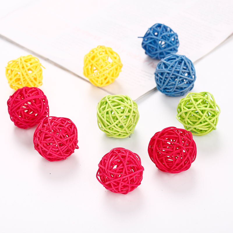 4.3cm Colorful Rattan Ball Wholesale Pet Dog Toys For Cats