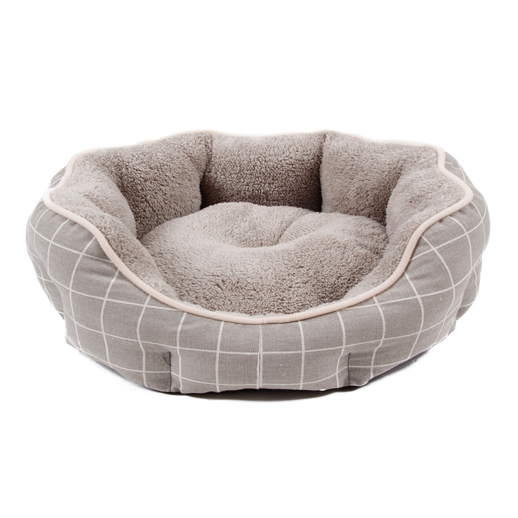 Comfortable Warm Pet Plaidbeds Furnishing Fabric Soft Plush Bolster Beds Dog Puppy